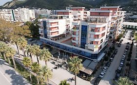 Elmar Hotel